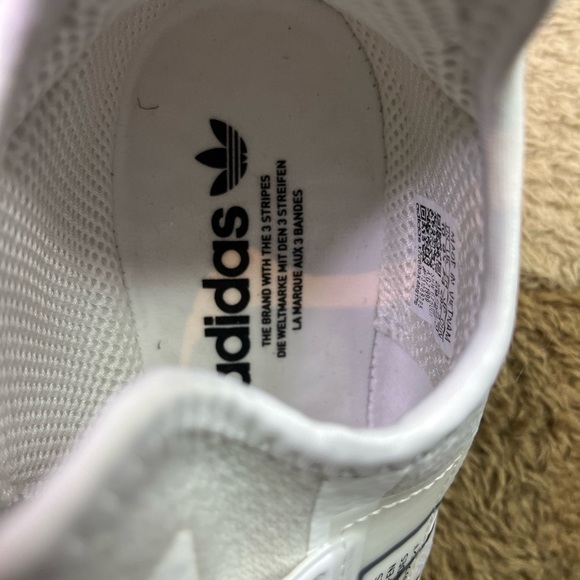 Adidas NMD_R1.V2 White/Black size 10 - Picture 9 of 14